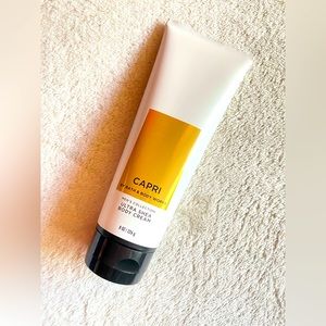 CAPRI BATH & BODY WORKS